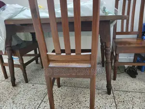 সেগুন কাঠের টেবিল এবং চেয়ার (টেবিল চেয়ার)