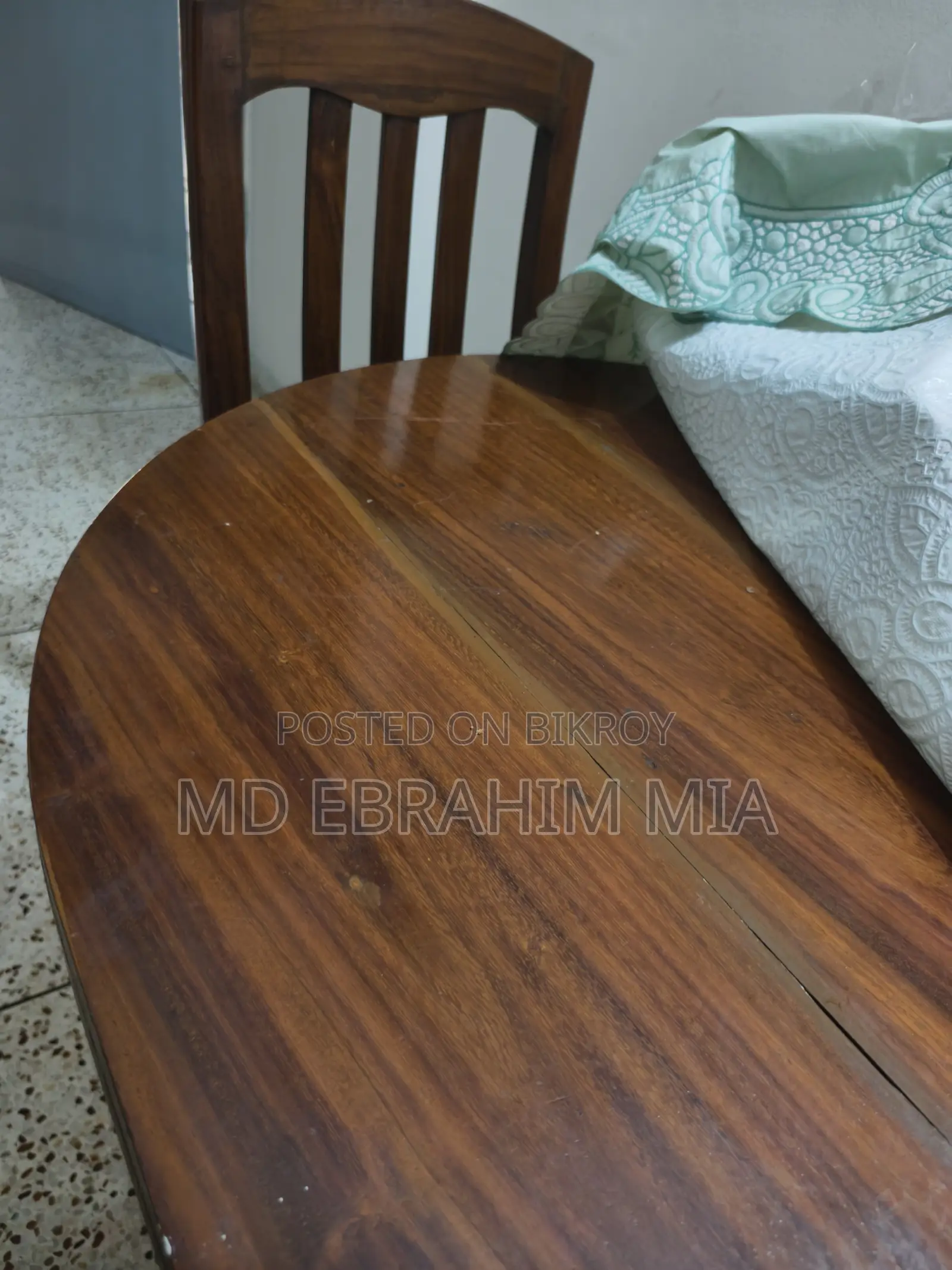 সেগুন কাঠের টেবিল এবং চেয়ার (টেবিল চেয়ার)