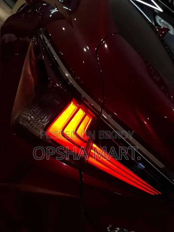 Lexus ES 2020 Red
