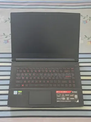 Laptop MSI GF63 8GB Intel Core i5 HDD+SSD 1.5T