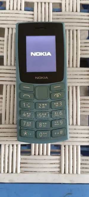 নোকিয়া ৩৩১০ নীল