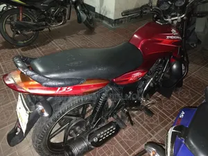 Bajaj Discover 135 2010 Red