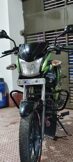 TVS Stryker 125 2018 Green