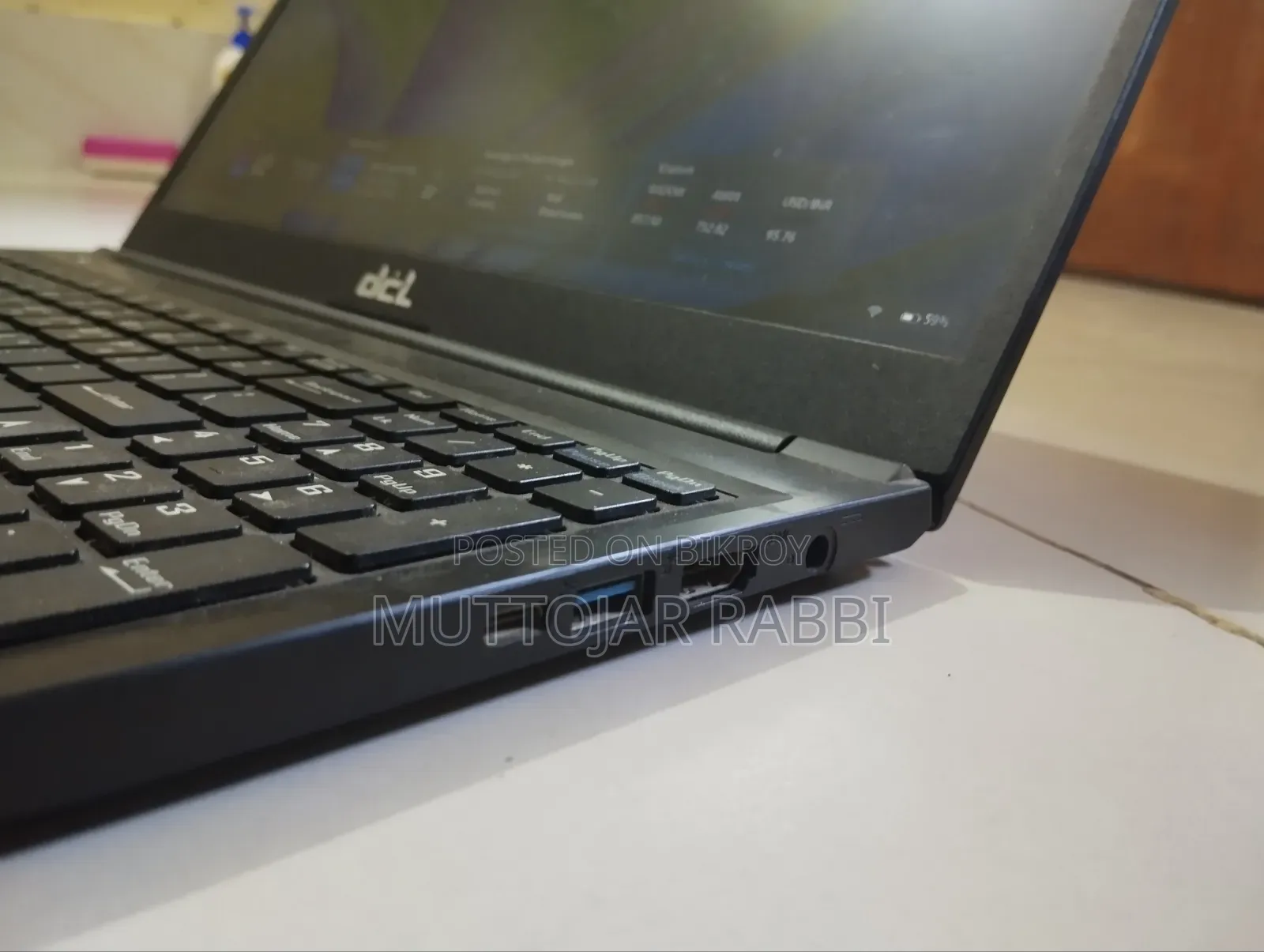 Laptop 8GB Intel Core i3 SSD 512GB