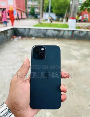 New Apple iPhone 15 128 GB Black