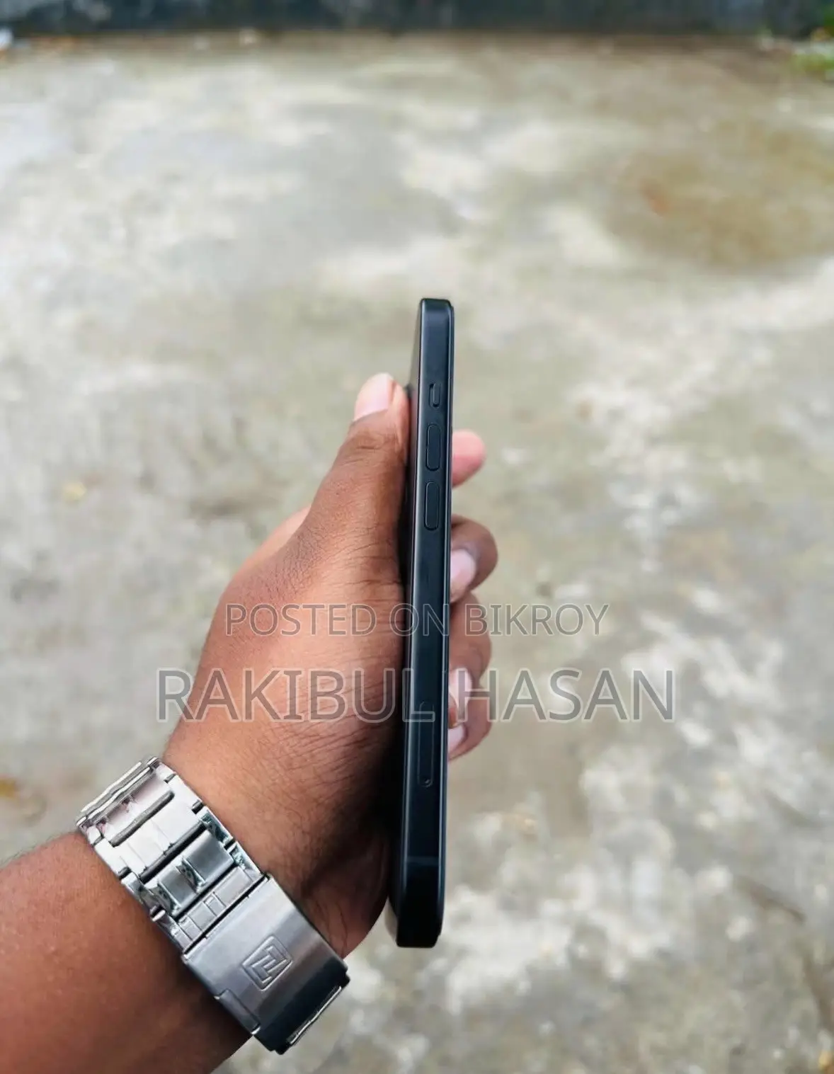 New Apple iPhone 15 128 GB Black