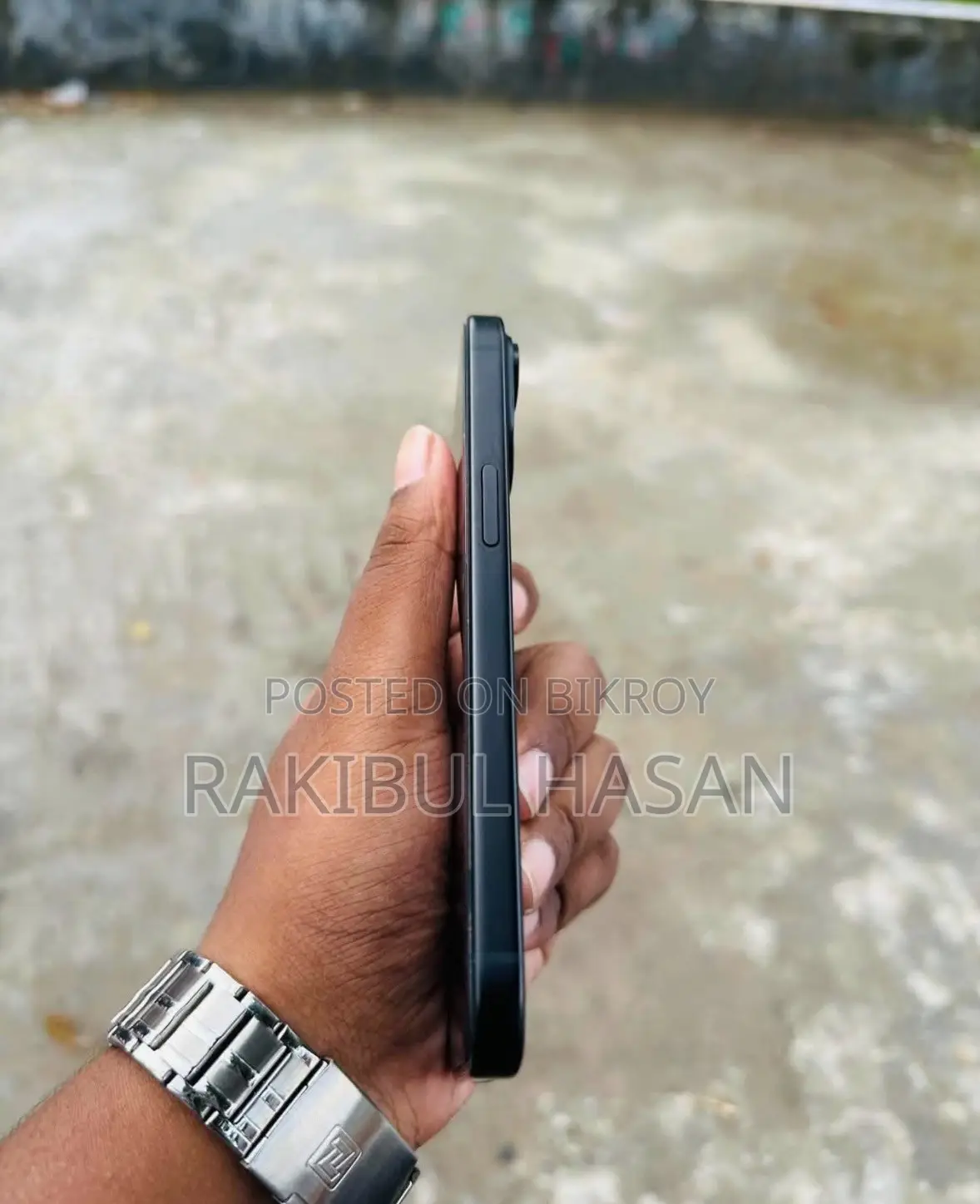 New Apple iPhone 15 128 GB Black