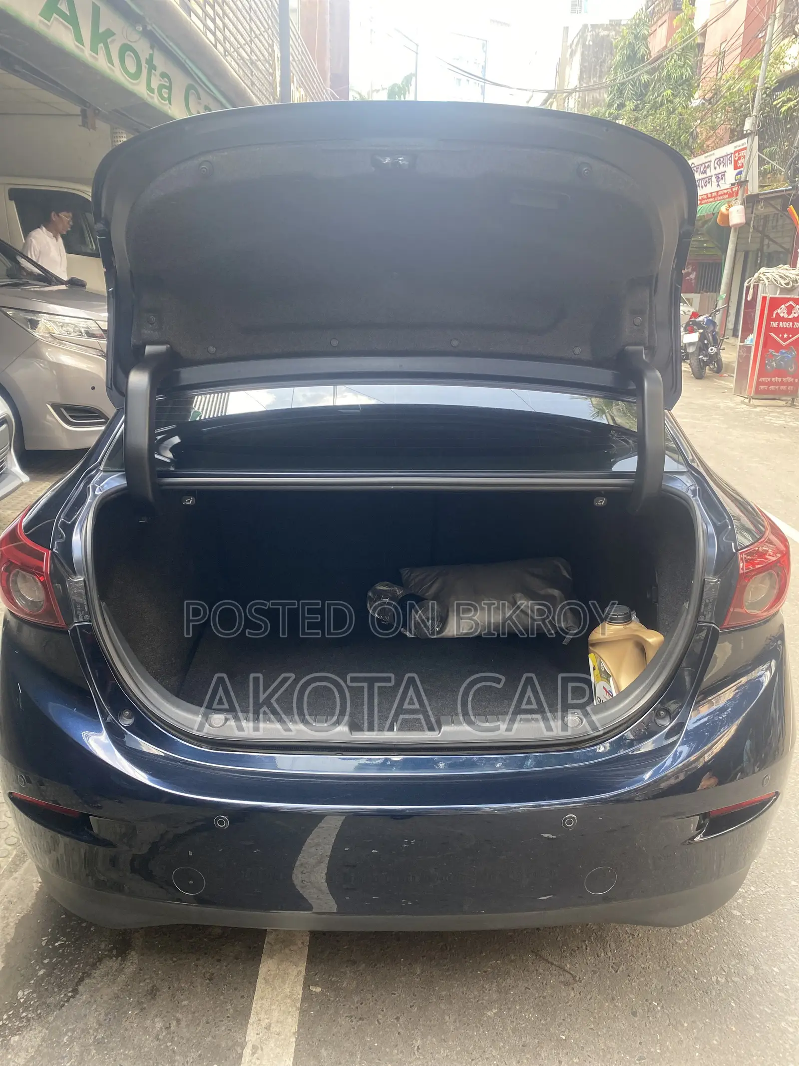 Mazda Axela 2017 Blue