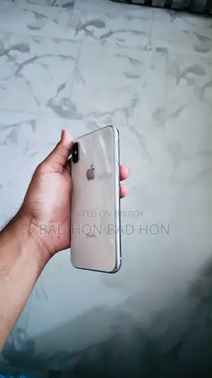Apple iPhone X 64 GB White