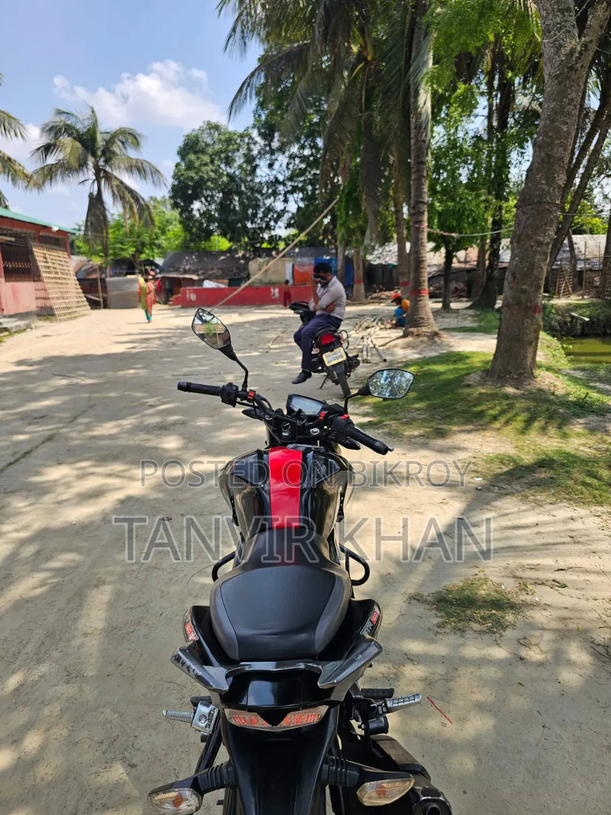 TVS Apache RTR 160 4V 2022 Black