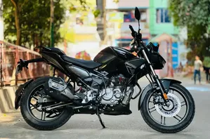 Hero Xtreme 125R 2026 Black