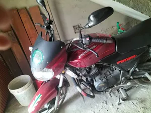 Bajaj Discover 135 2010 Red