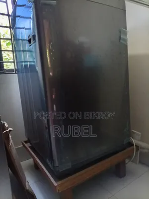 ব্যবহৃত ওয়াশিং মেশিন