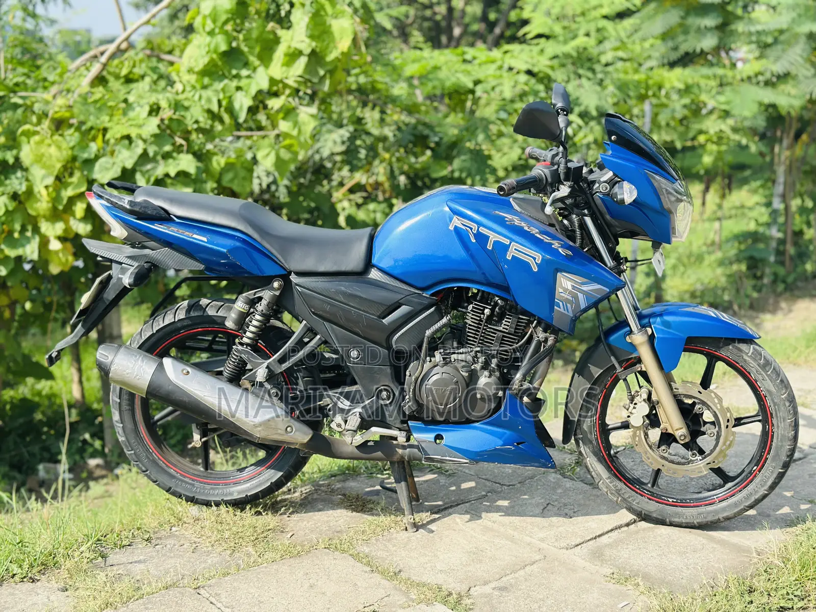 TVS Apache RTR 160 2V 2018 Blue