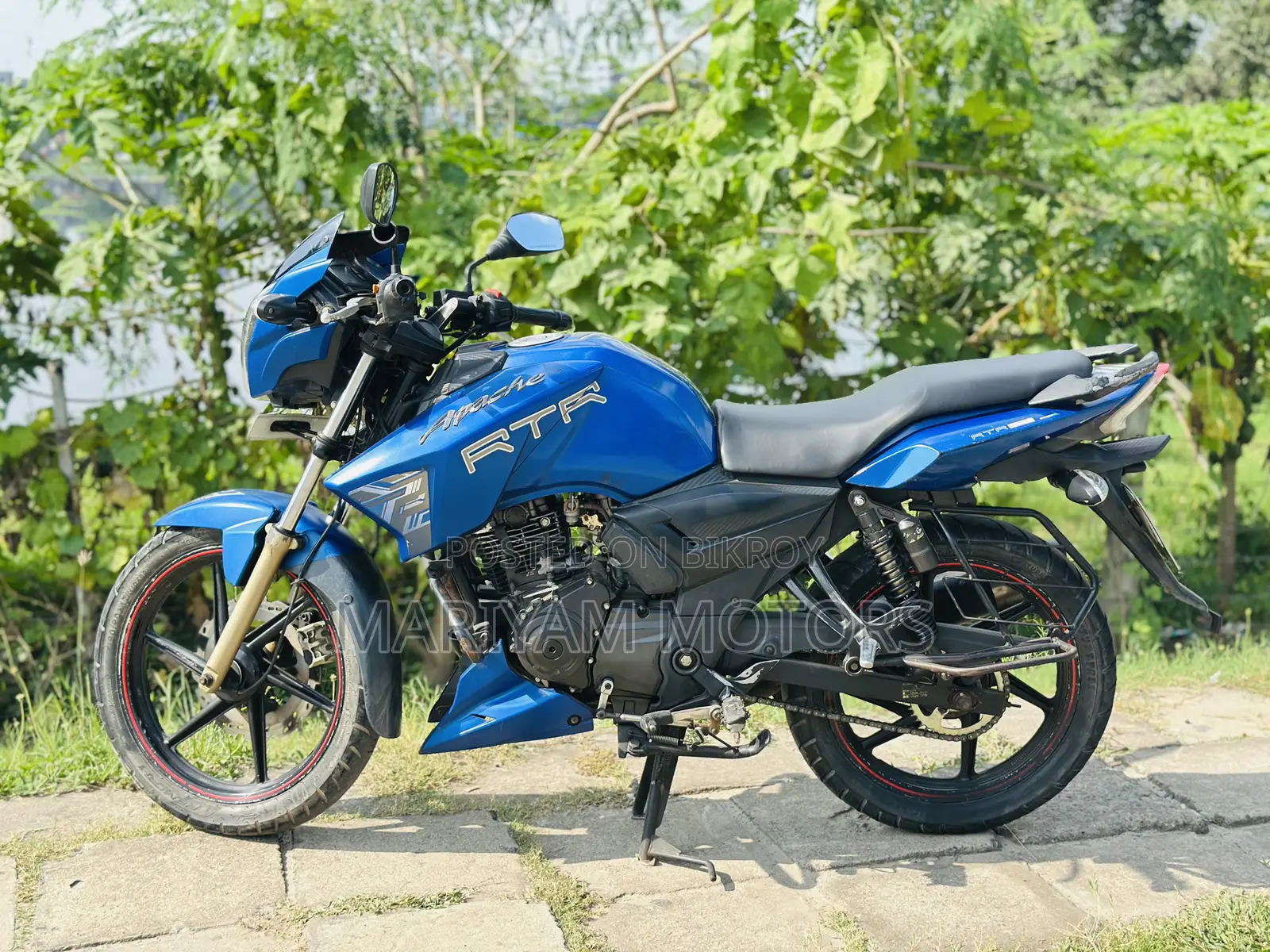 TVS Apache RTR 160 2V 2018 Blue