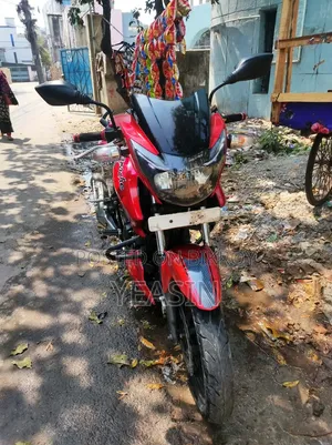 TVS Apache RTR 160 2V 2016 Red