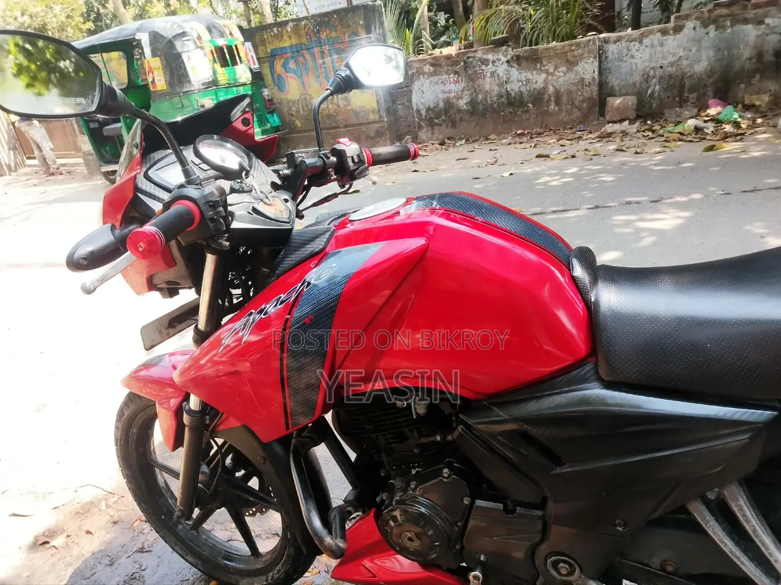 TVS Apache RTR 160 2V 2016 Red