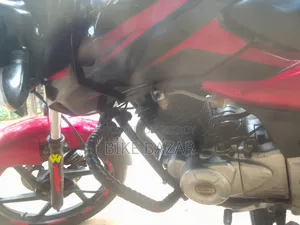 বাজাজ পালসার ১৫০ ২০১৮ ব্ল্যাক