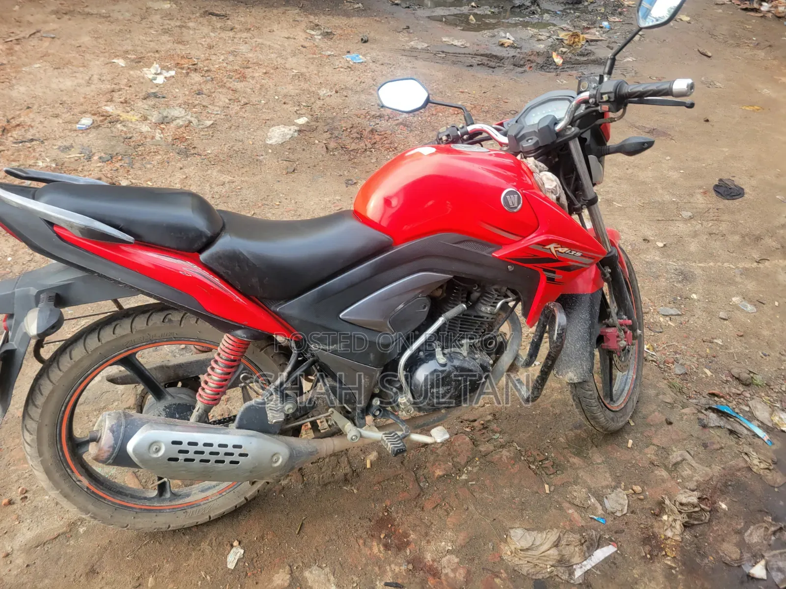 মোটরসাইকেল ২০১৯ লাল