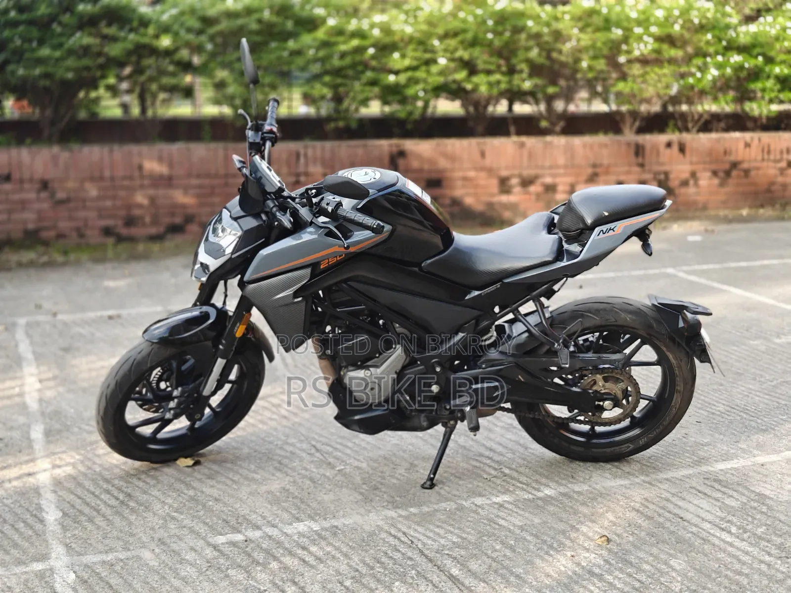 CFMoto 250NK 2025 Black