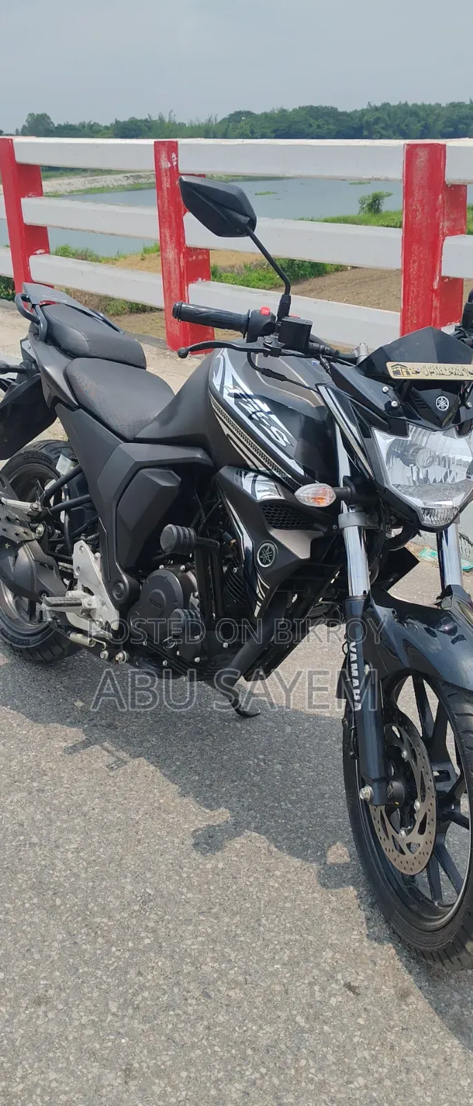 Yamaha FZS V2 2023 ব্ল্যাক