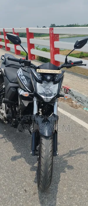 Yamaha FZS V2 2023 ব্ল্যাক