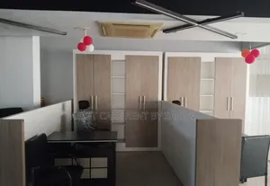 গুলশান ১ এ সম্পূর্ণ ফার্নিশড কমার্শিয়াল স্পেস ভাড়া দেওয়া হবে