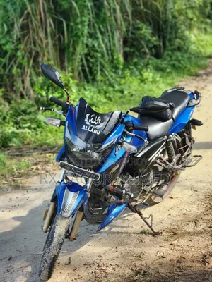 মোটরসাইকেল ২০১৮ নীল