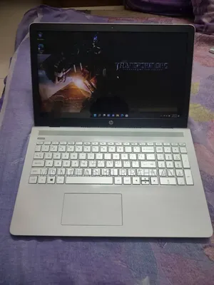 Laptop HP EliteBook 840 G8 8GB Intel Core i7 HDD+SSD 256GB