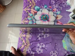 Laptop HP EliteBook 840 G8 8GB Intel Core i7 HDD+SSD 256GB