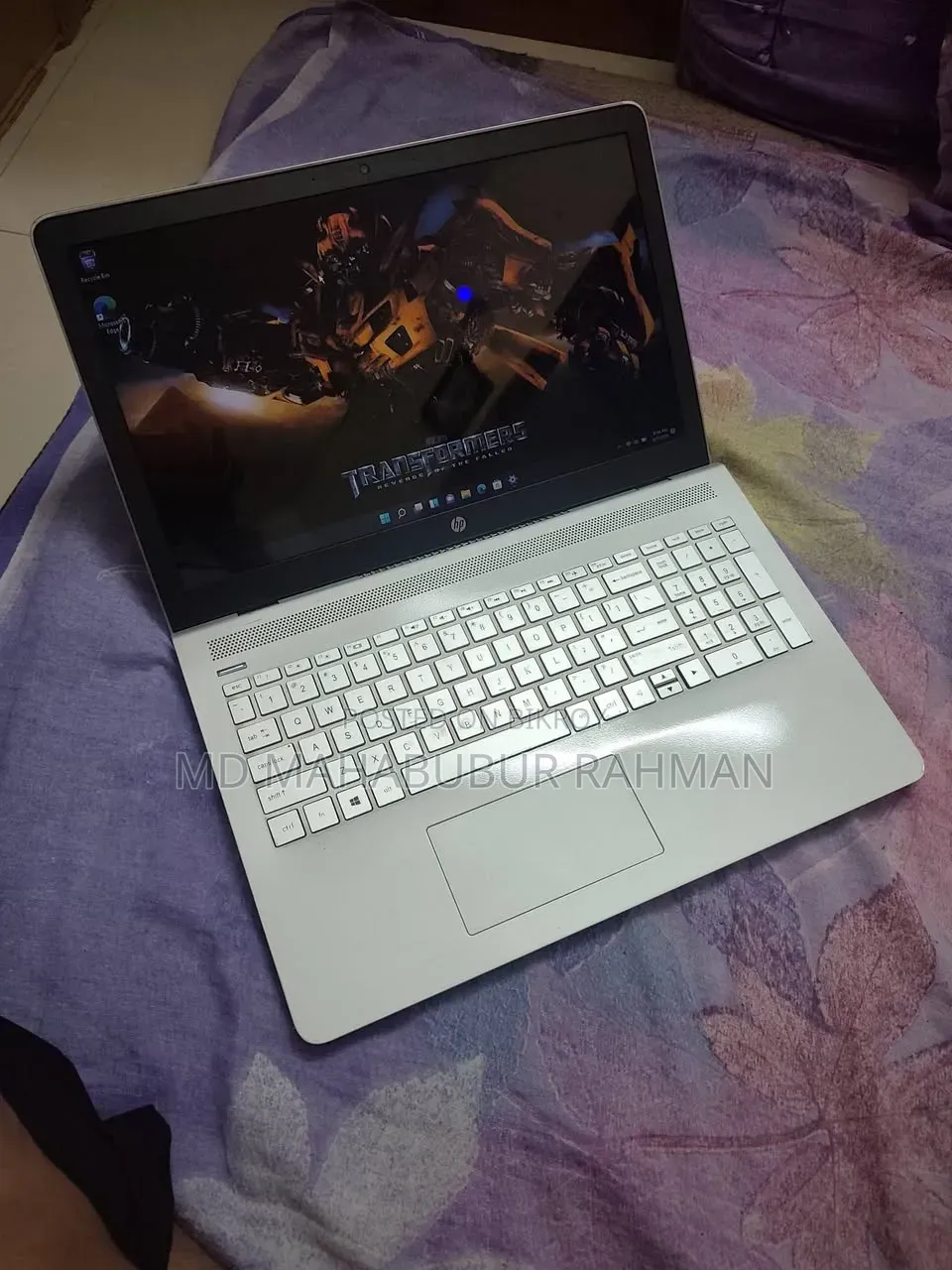 Laptop HP EliteBook 840 G8 8GB Intel Core i7 HDD+SSD 256GB