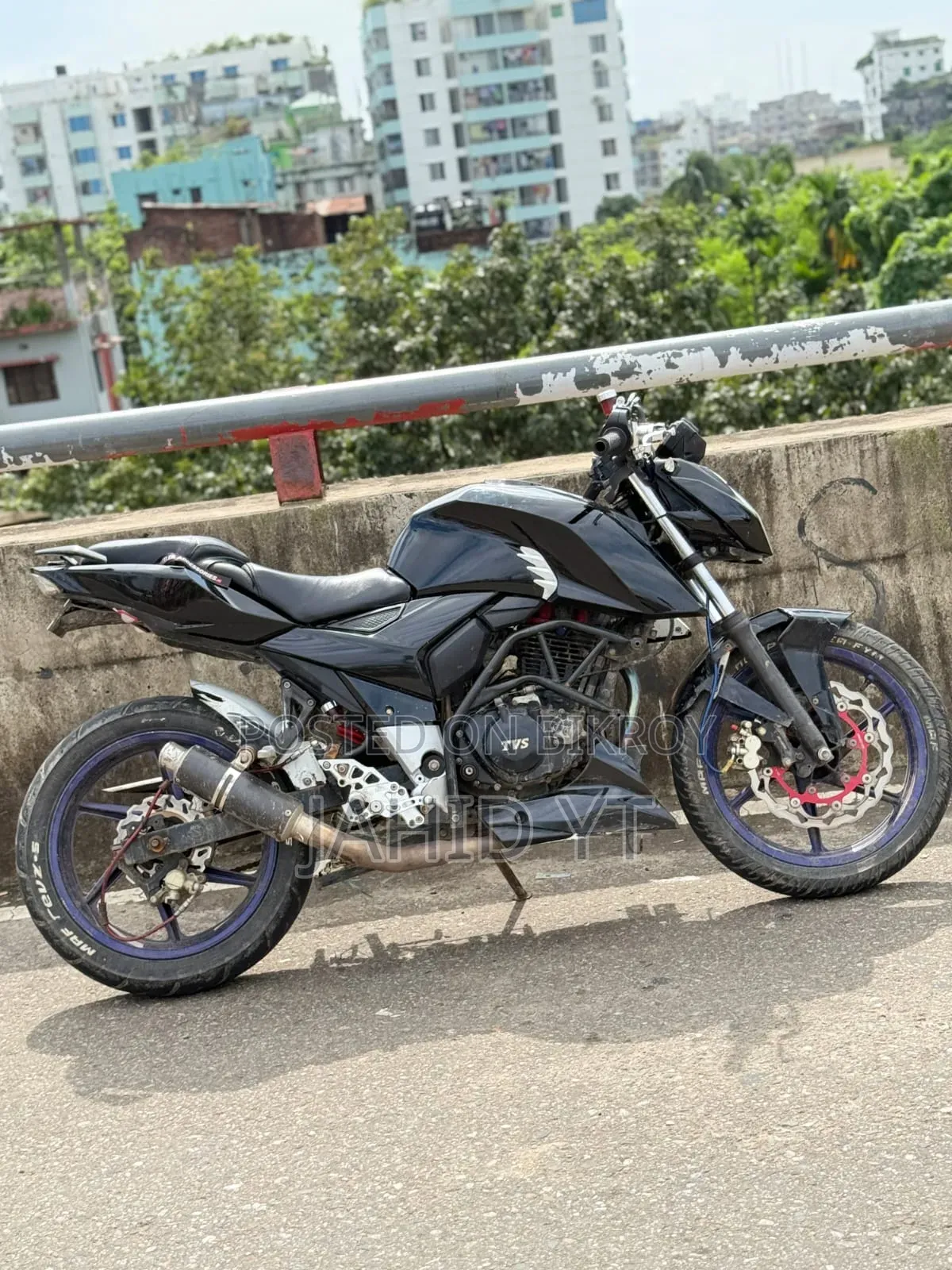 টিভিএস আপাচে ১৬০ ৪ভি ২০২০ কালো