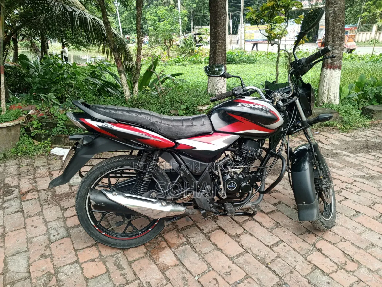 Bajaj Discover 110 2024 Black