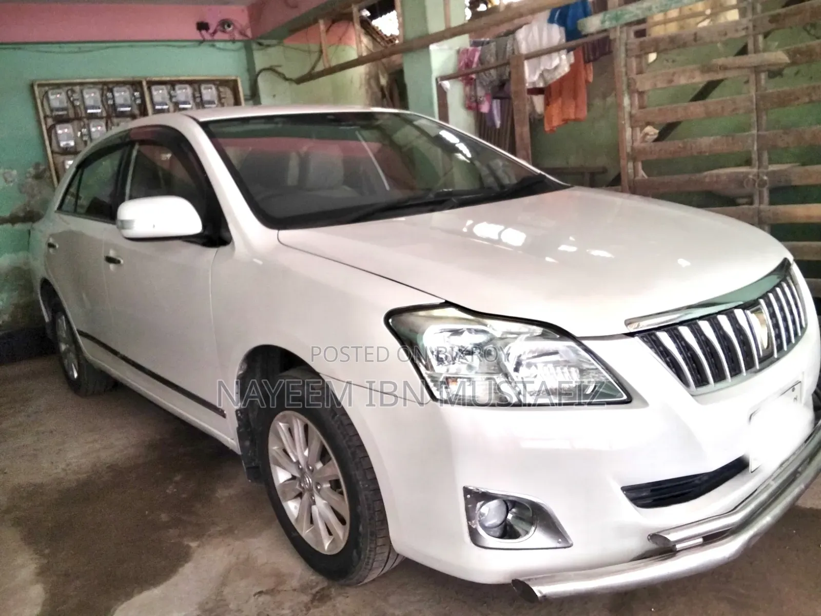 Toyota Premio 2012 Pearl