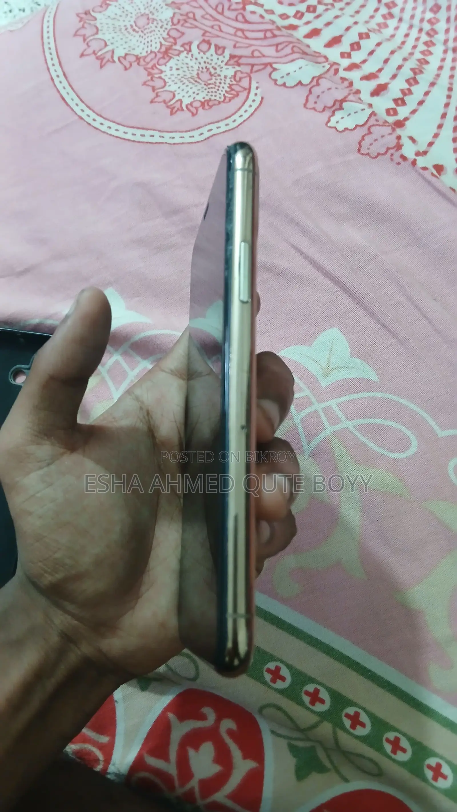 অ্যাপল আইফোন ১১ প্রো ২৫৬ জিবি গোল্ড