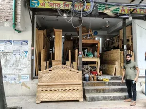 Bed 5*7 Chittagong Segun Wood