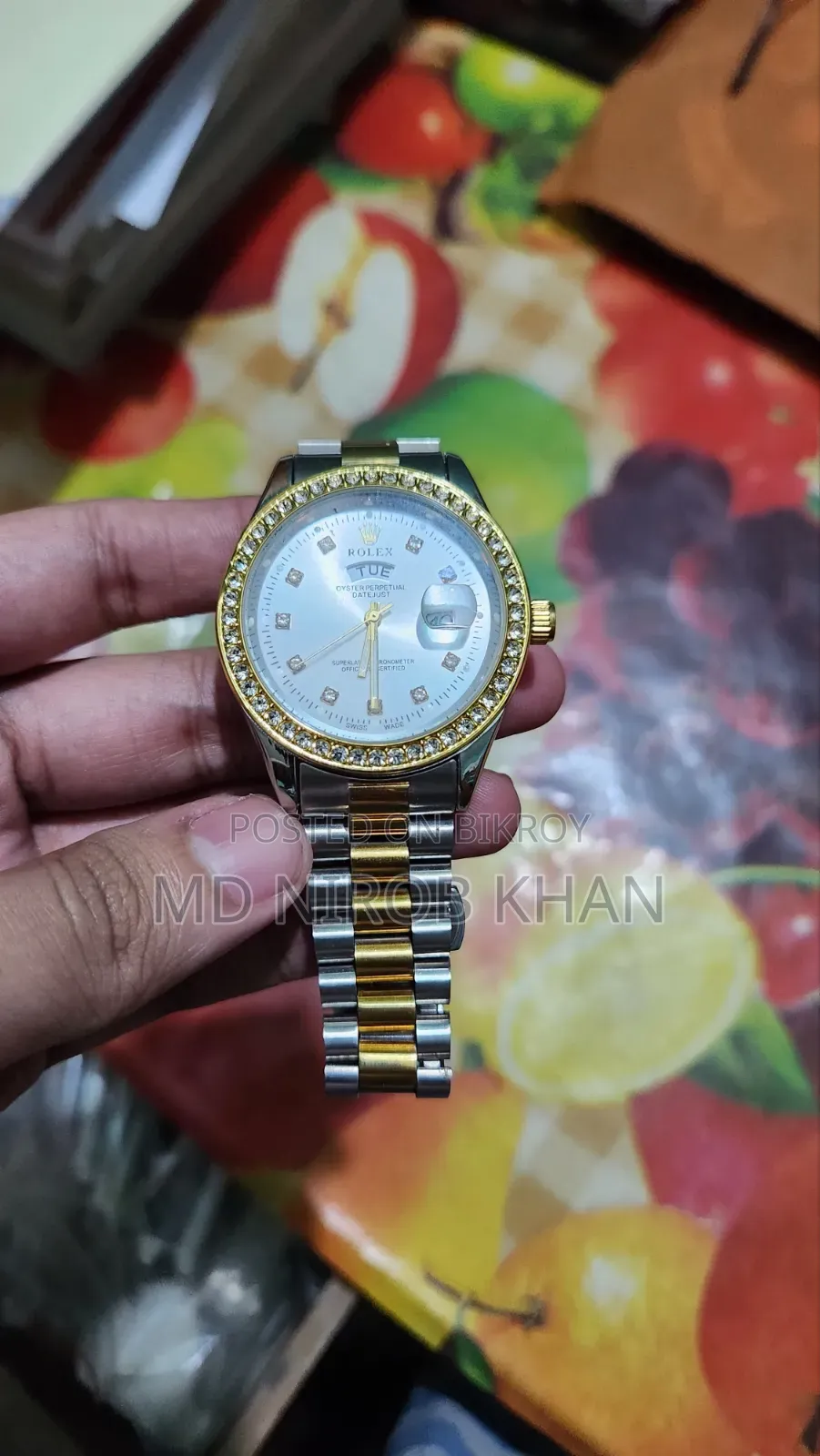 পুরুষদের জন্য স্টাইলিশ ঘড়ি