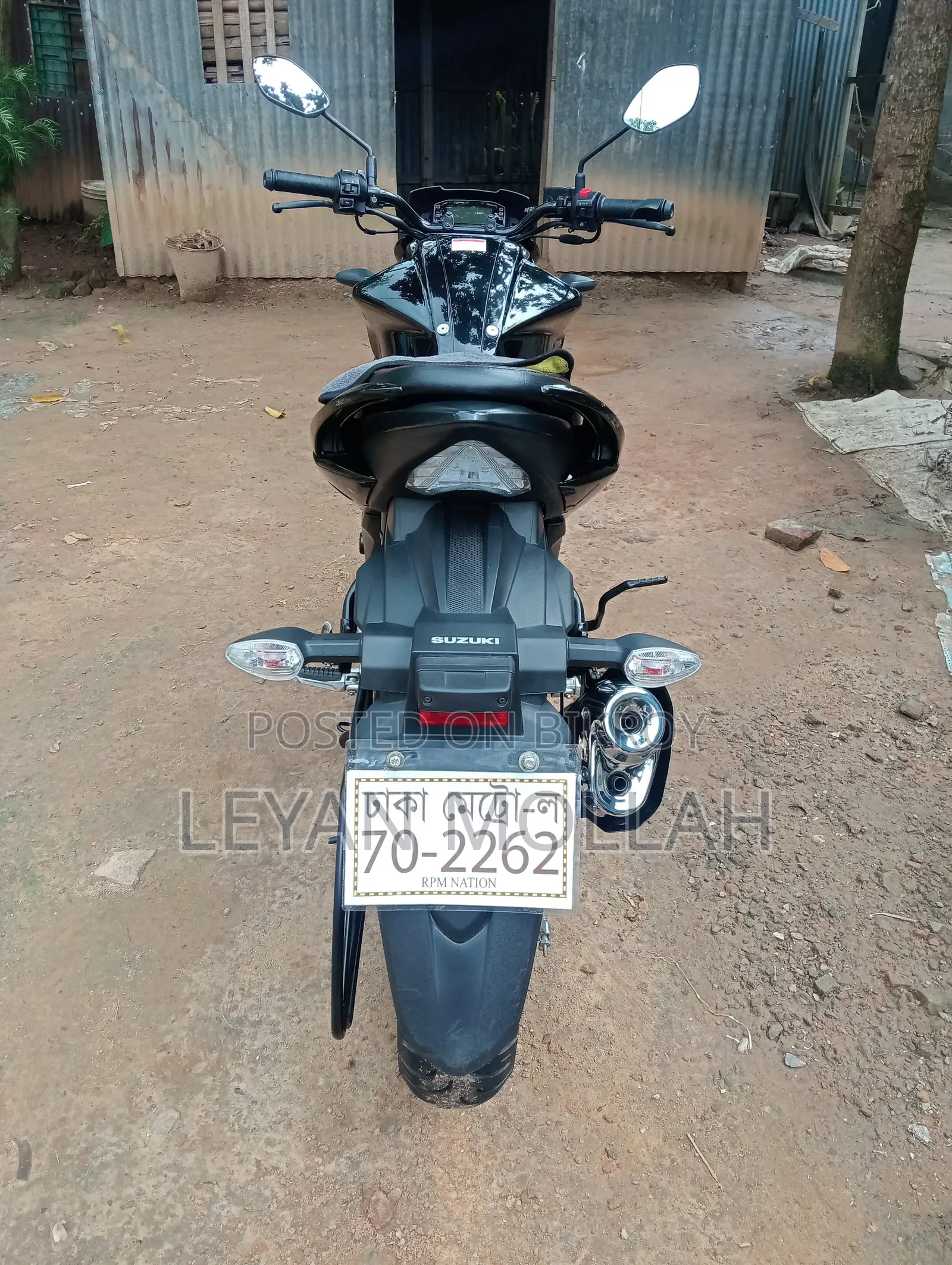 সুজুকি জিক্সার ২০২৫ ব্ল্যাক
