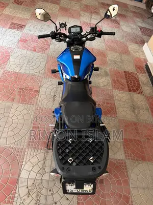 সুজুকি জিক্সার ২০২২ ব্লু