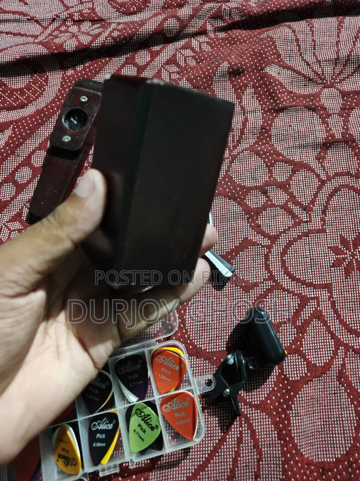 Guitar Accessories