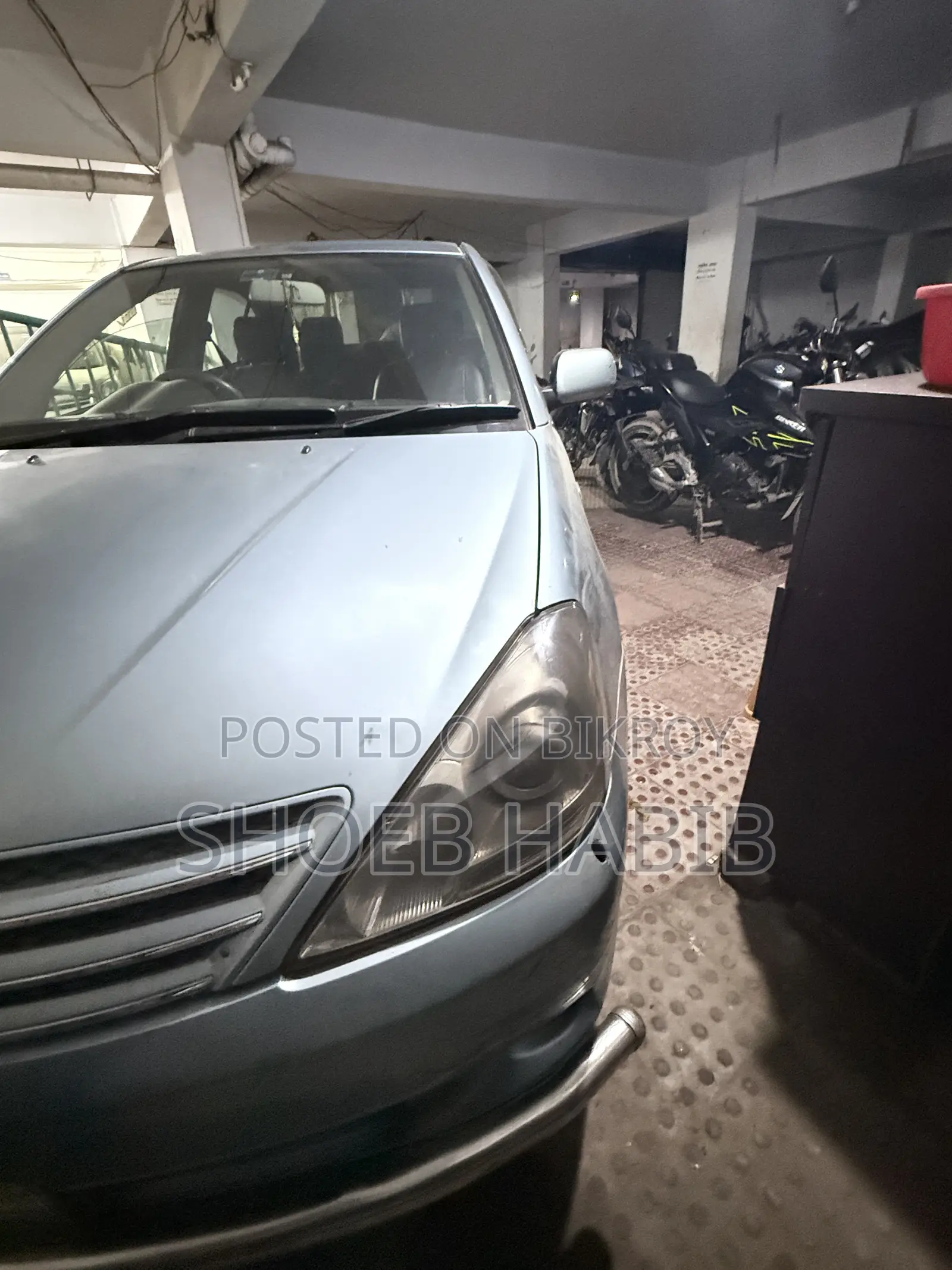 টয়োটা অ্যালিয়ন ২০০৩ নীল