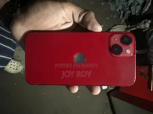 Apple iPhone 13 128 GB Red