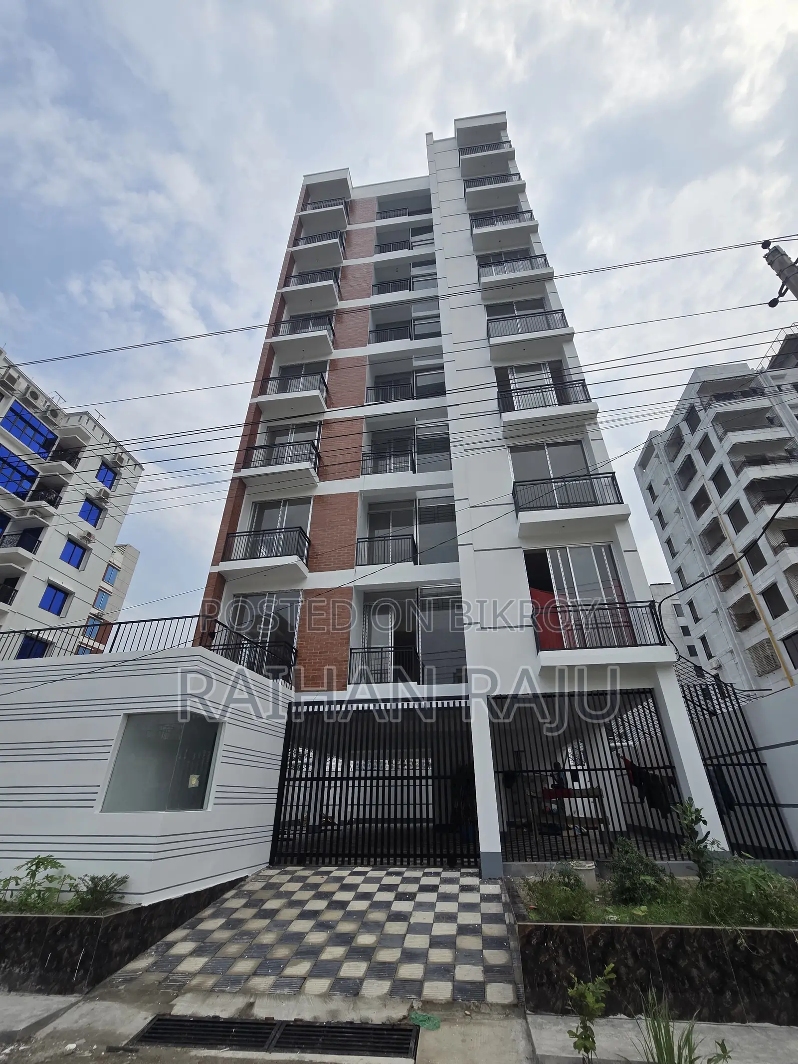 3-Bedroom Apartment in Green Hut Real, Basundhara for Sale