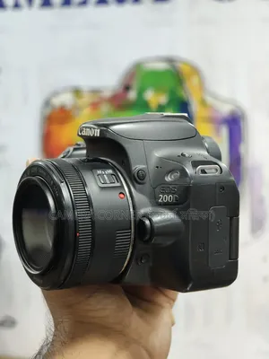 Canon 200D+50mm STM Lens