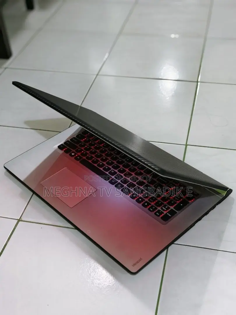 Laptop Lenovo 3GB Intel SSD 256GB