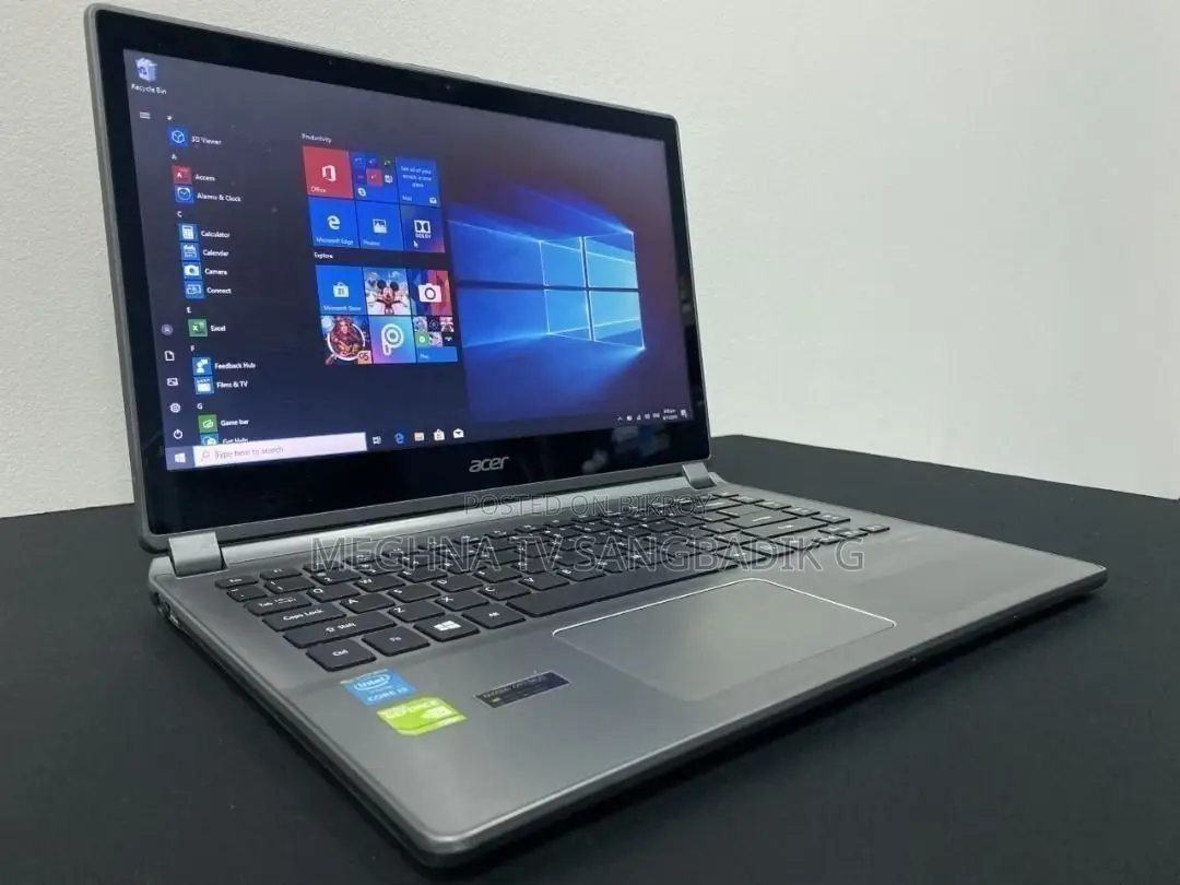 Acer Laptop 3GB RAM Intel SSD 256GB