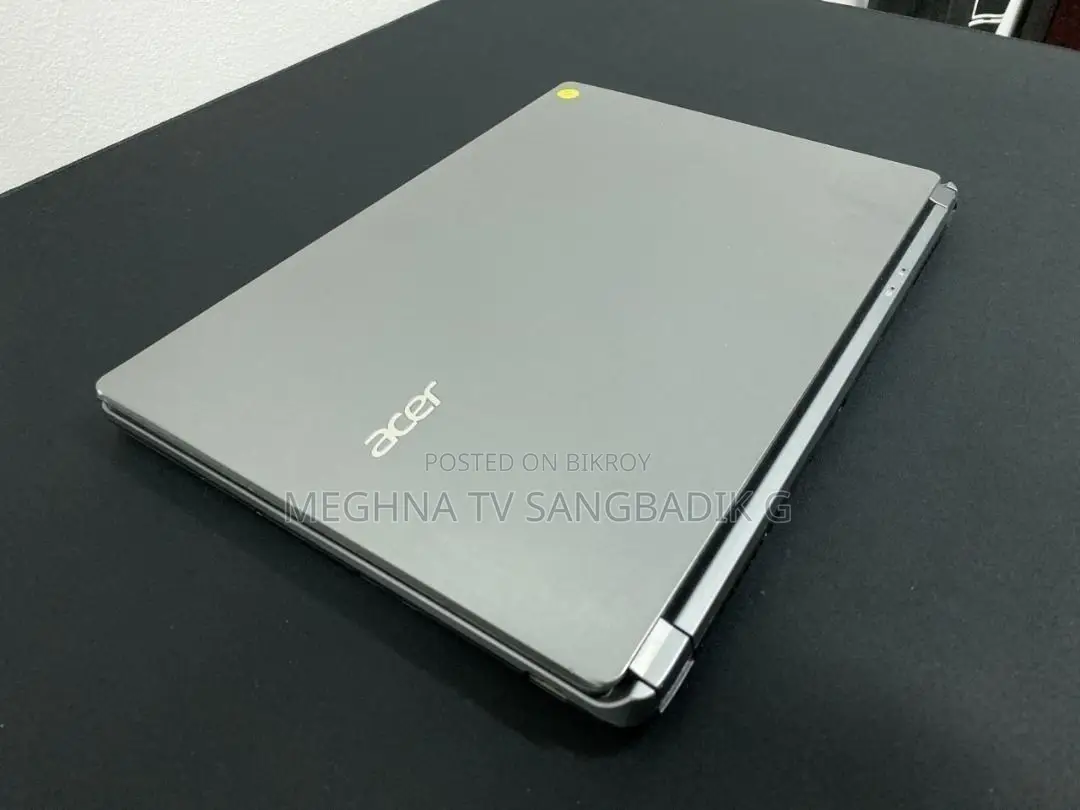 Acer Laptop 3GB RAM Intel SSD 256GB
