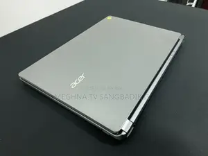 Acer Laptop 3GB RAM Intel SSD 256GB