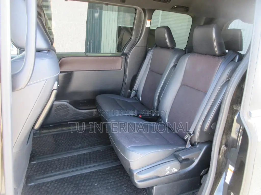 Toyota Esquire 2021 Black