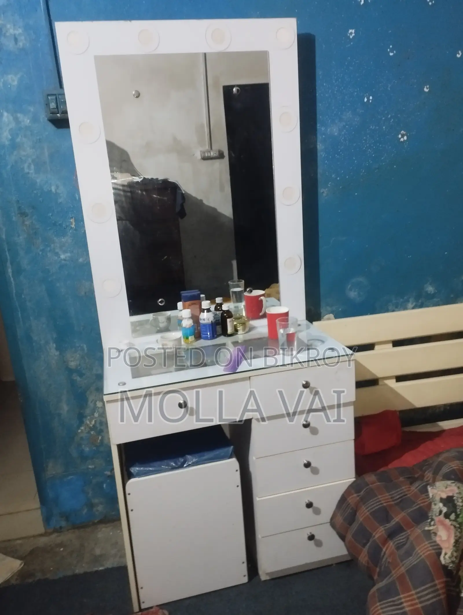 Urgent Sell Post